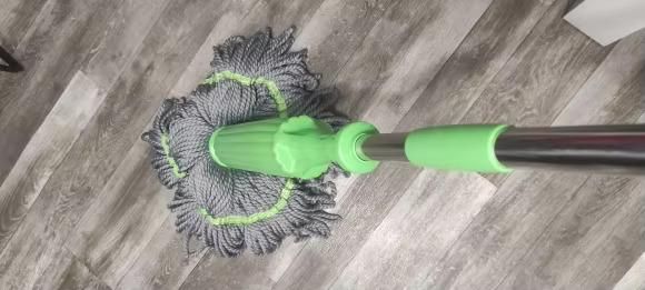 Self-Twisting Water Rotating Mop – Effortless Spin Cleaning Made Easy! 💦🧼
