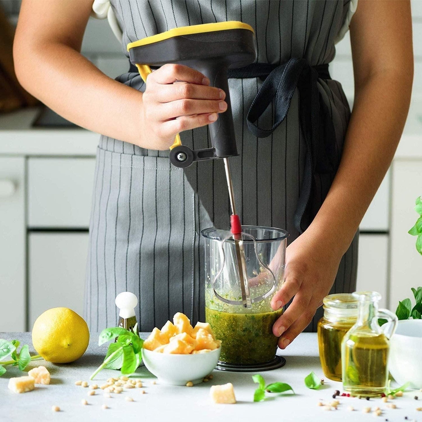 Power Free Hand Blender – Effortless Mixing & Whisking for Every Kitchen 🍹✨