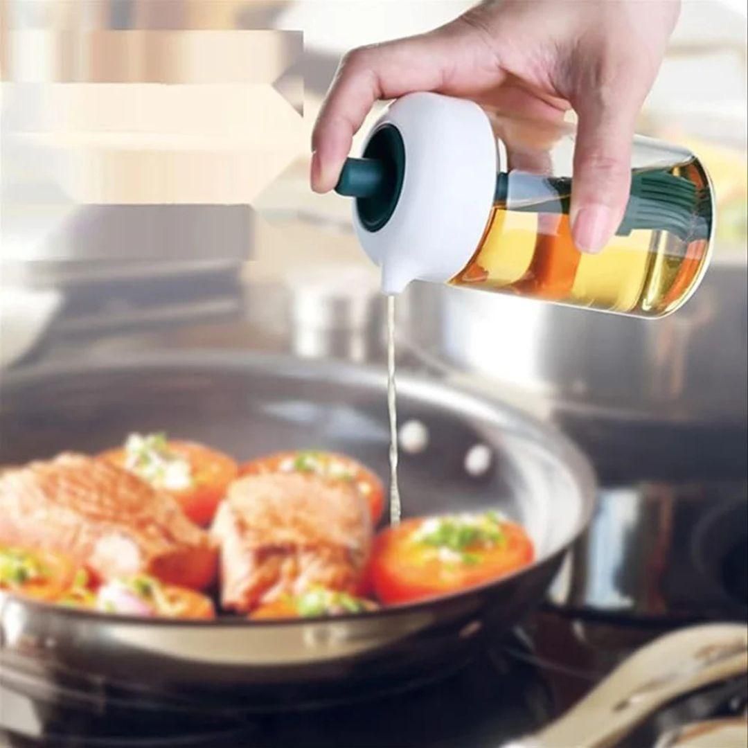 🫙 Plastic 2-in-1 Oil Dispenser — Smart Cooking Made Easy!