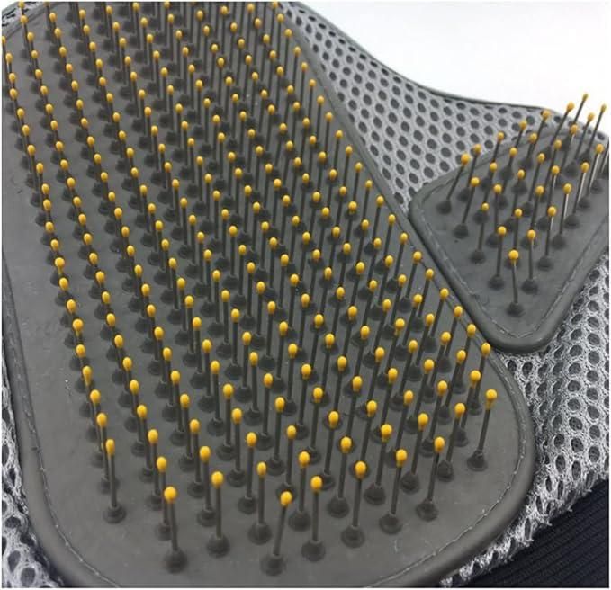 Stainless Steel Pet Grooming Glove – Gentle Deshedding Brush for Happy Pets 🐶🐱