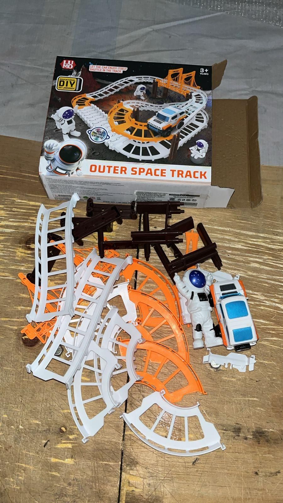 Astronaut Spaceship Track Set – Outer Space Adventure Toy for Kids